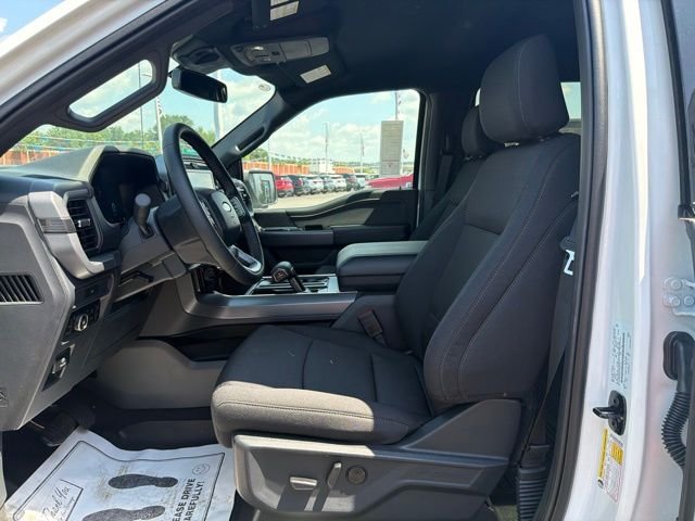 New 2026 White Ford XLT image 19