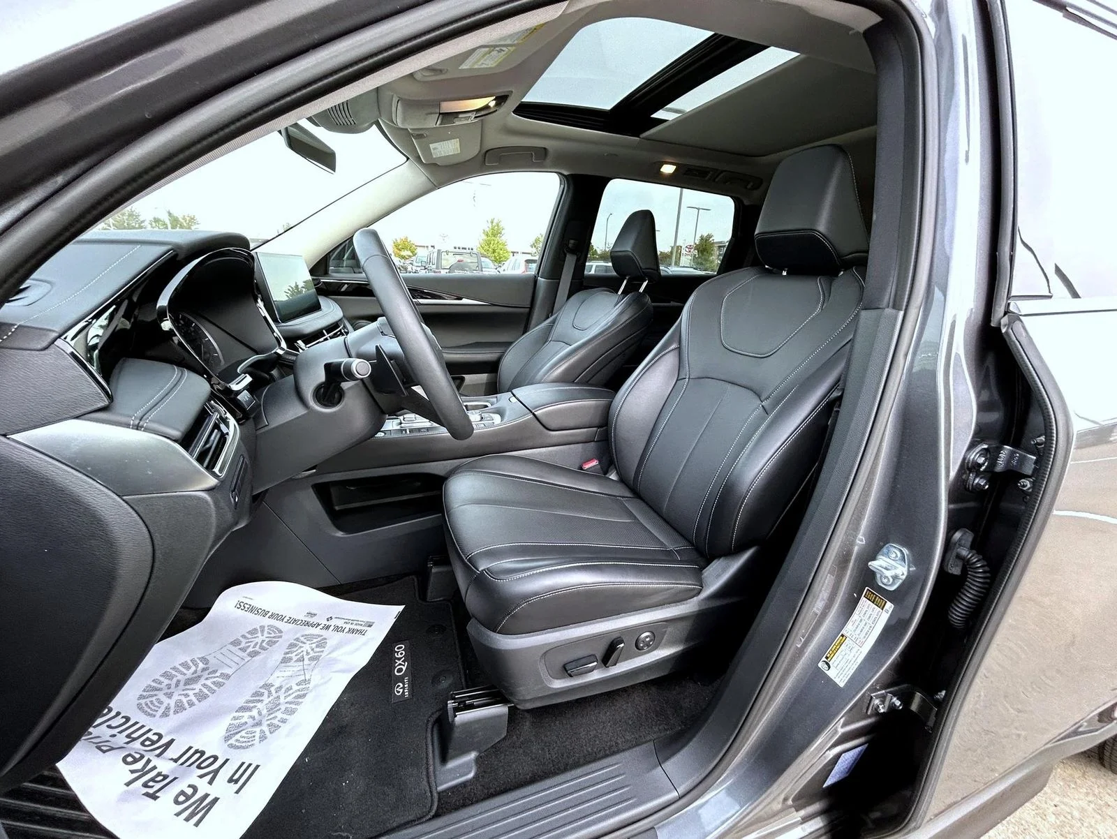 2025 INFINITI QX60 PURE - Photo 10