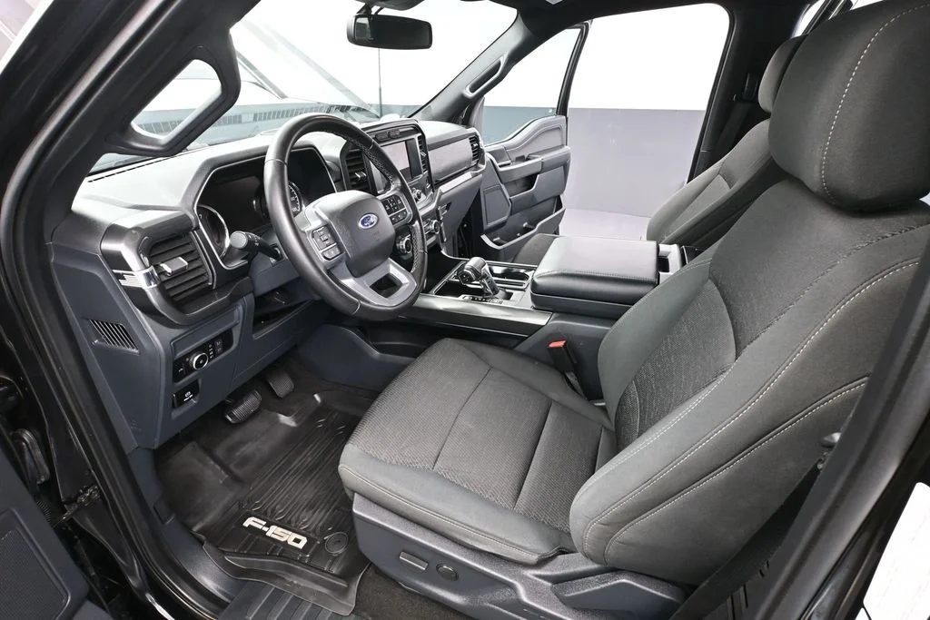 2023 Ford F-150 XLT - Photo 23