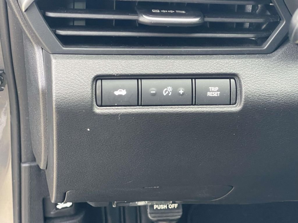 Used 2025 Gray Nissan 2.5 SV image 17