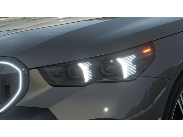 New 2027 Dravit Grey Metallic BMW 550e xDrive image 6