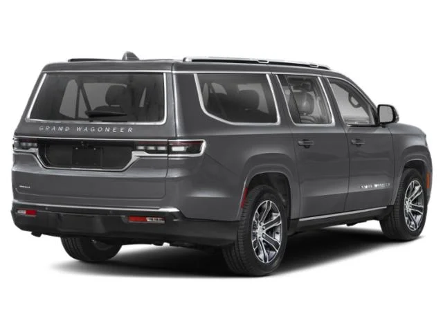 Used 2024 Baltic Gray Metallic Clearcoat Jeep Series II image 3