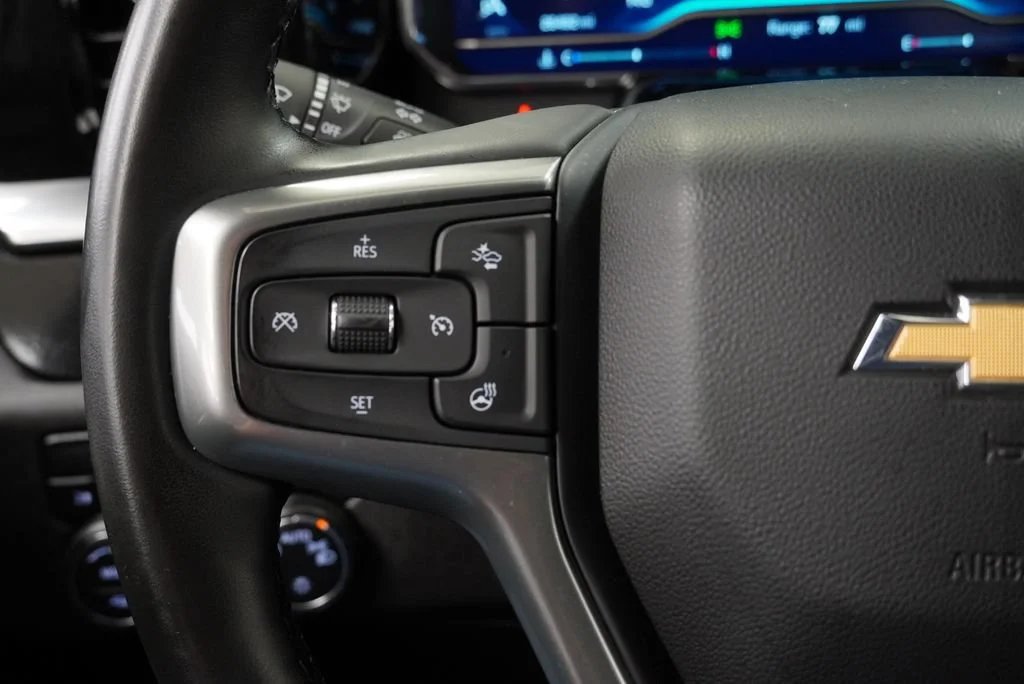 Used 2024 Summit White Chevrolet LT (2FL) image 20