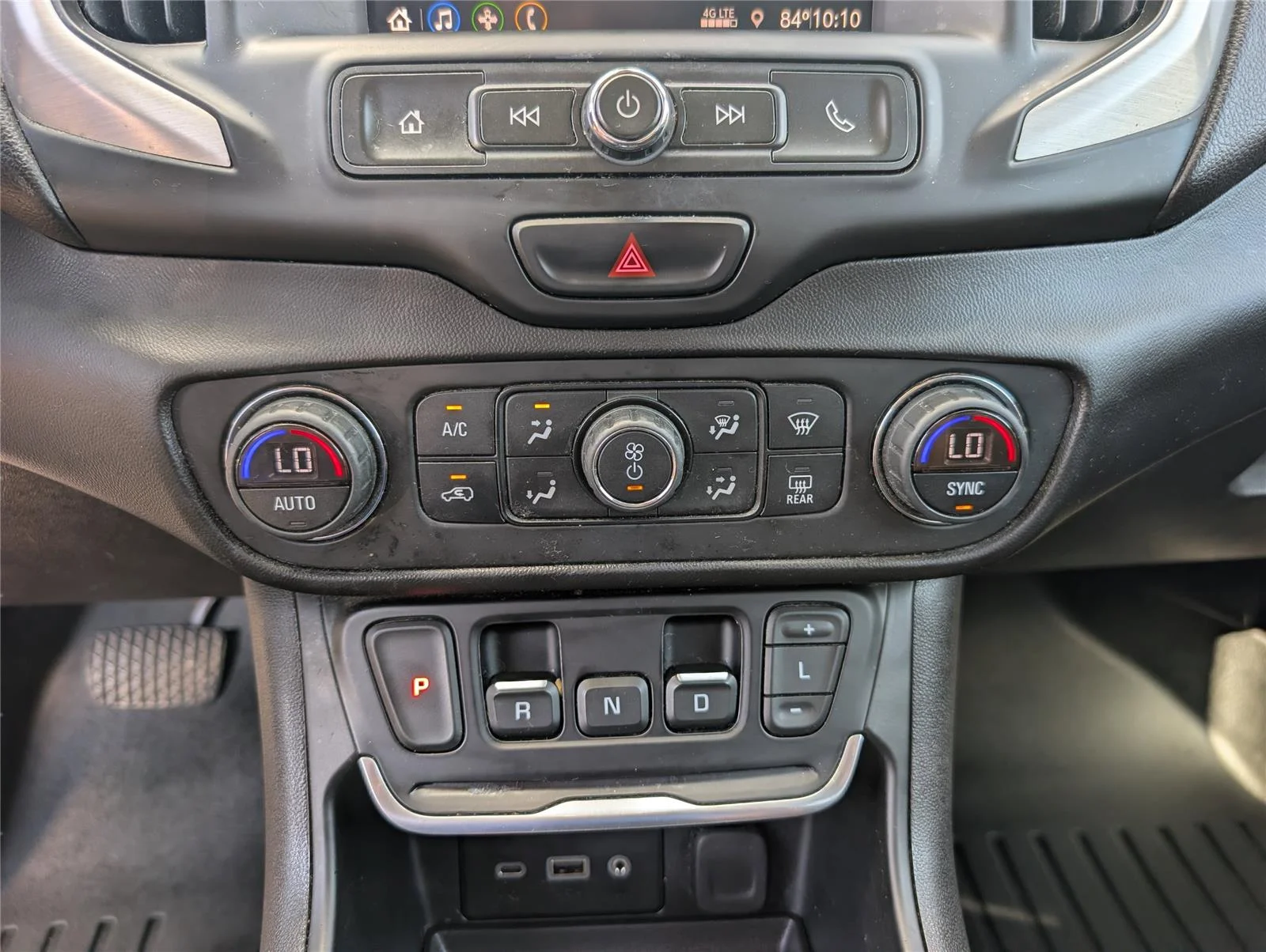 Used 2020 QUICKSILVER METALLIC GMC SLE image 13