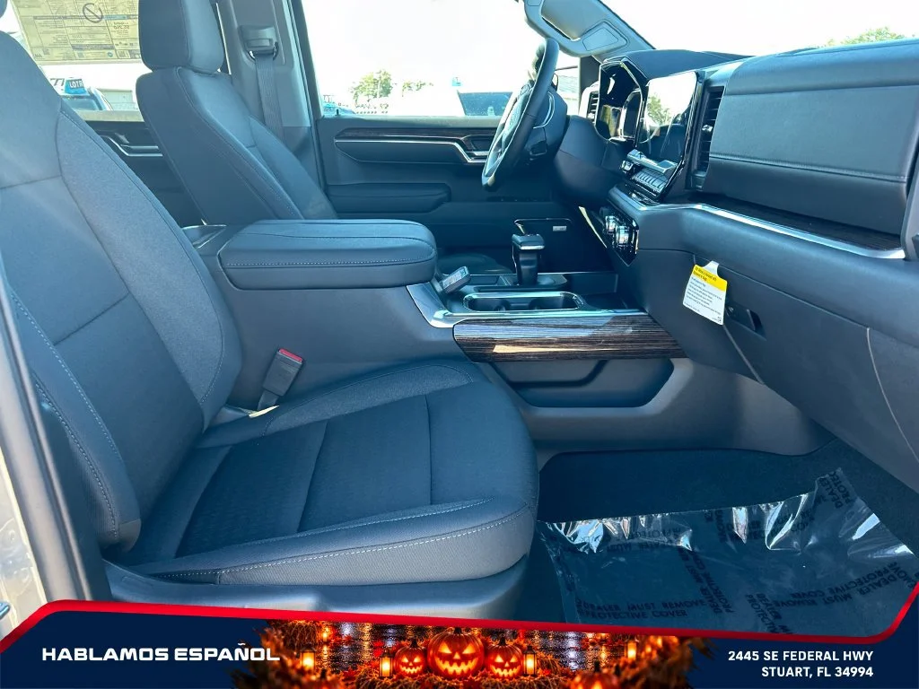 New 2026 Sterling Metallic GMC Elevation image 19