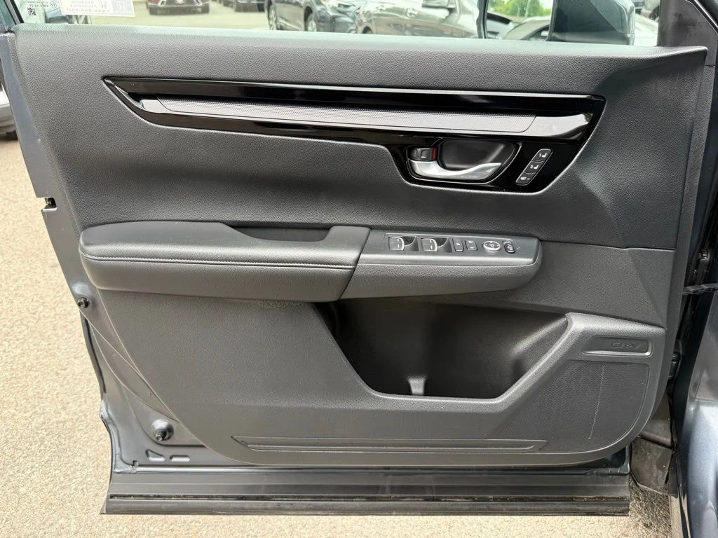 Used 2024 Gray Honda EX-L image 23