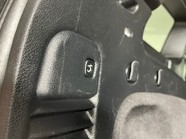 Used 2020 Black Jeep Limited image 43