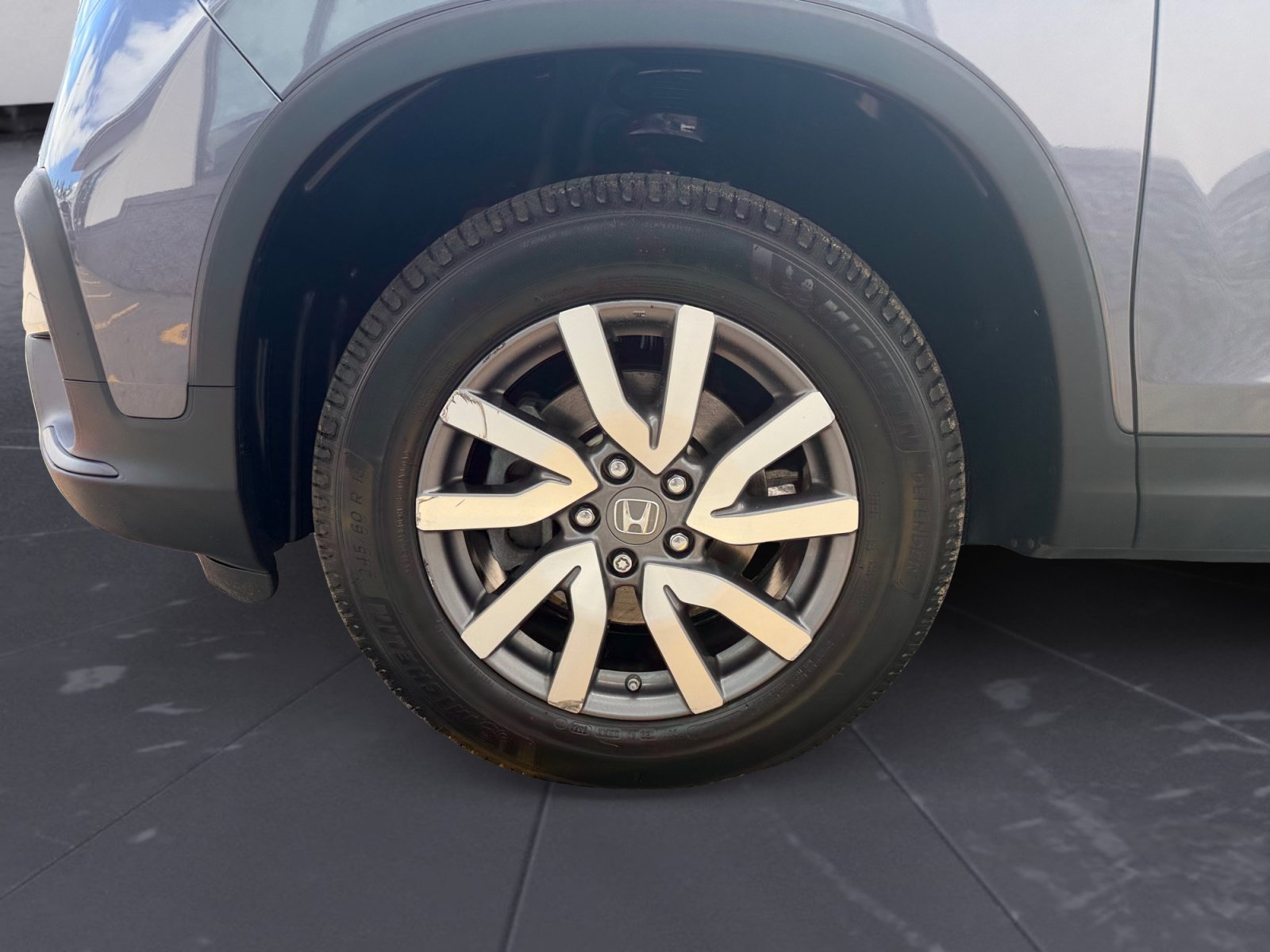 Certified Used 2020 Gray Honda EX image 41