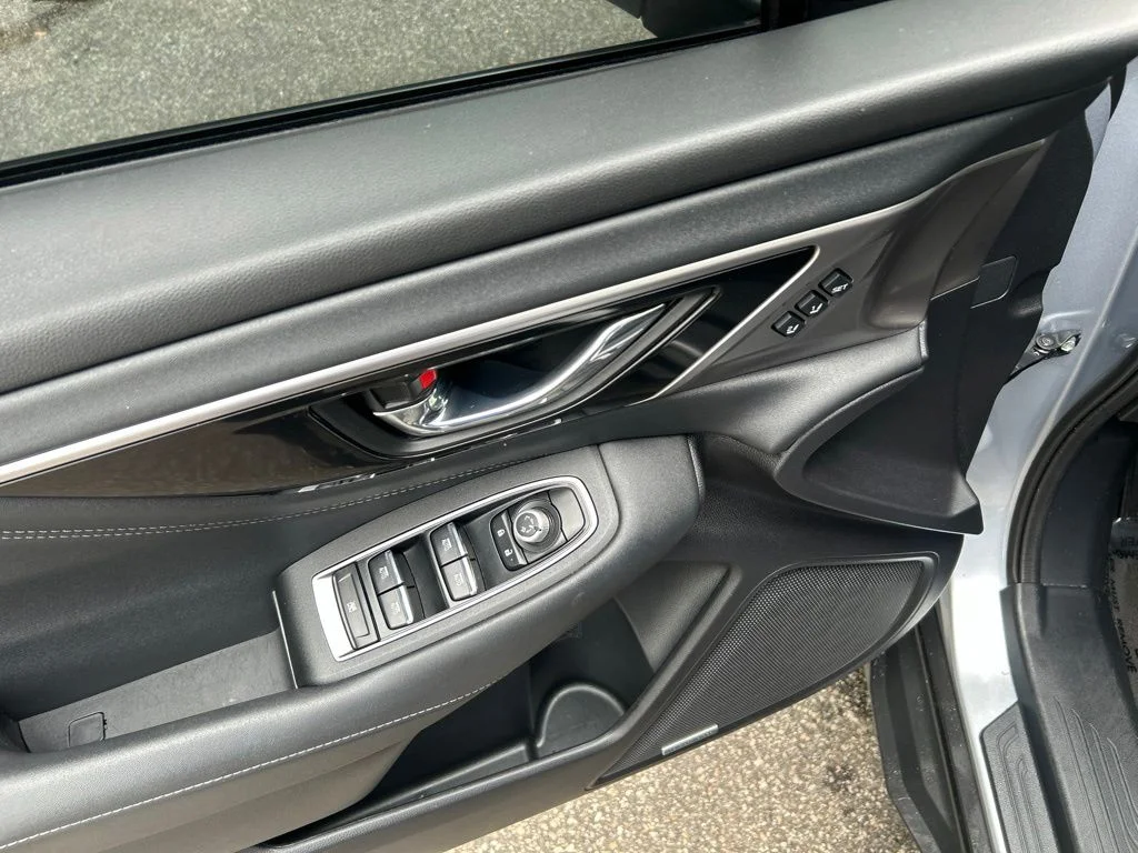 Used 2023 Silver Subaru Limited image 15