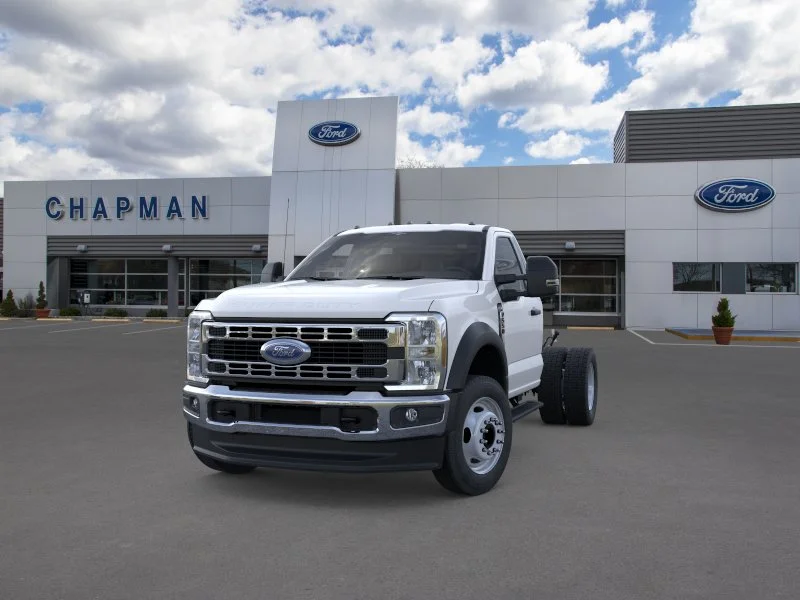New 2026 Oxford White Ford F-550® XL image 2