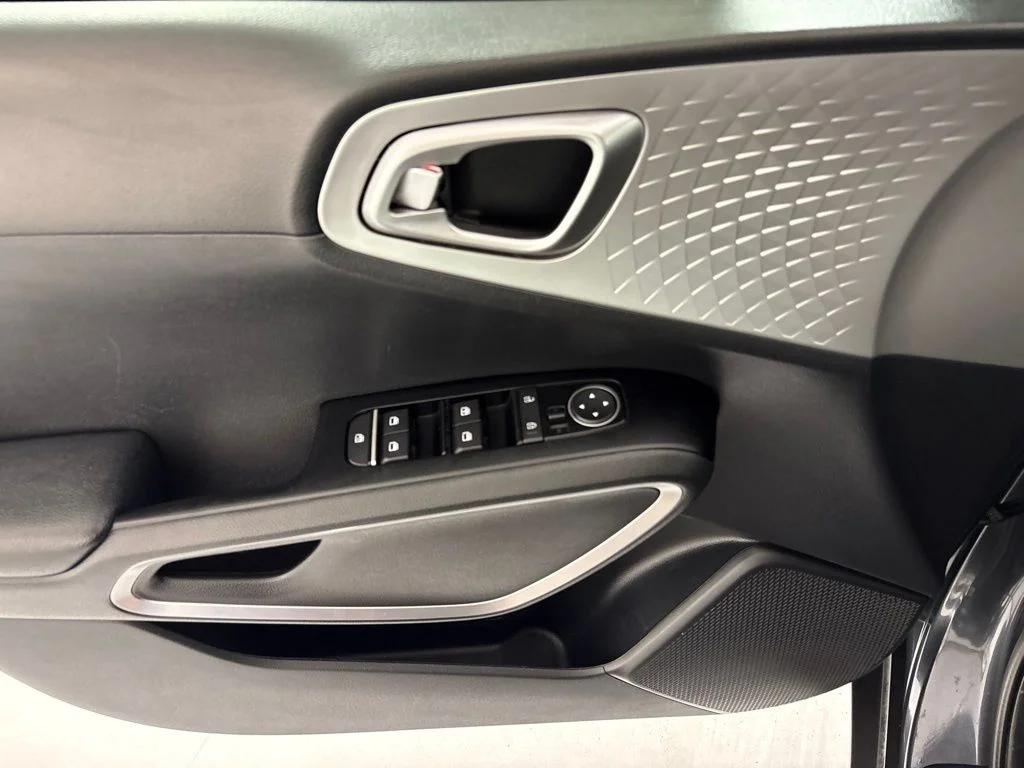 Used 2022 Gray Kia LX image 22