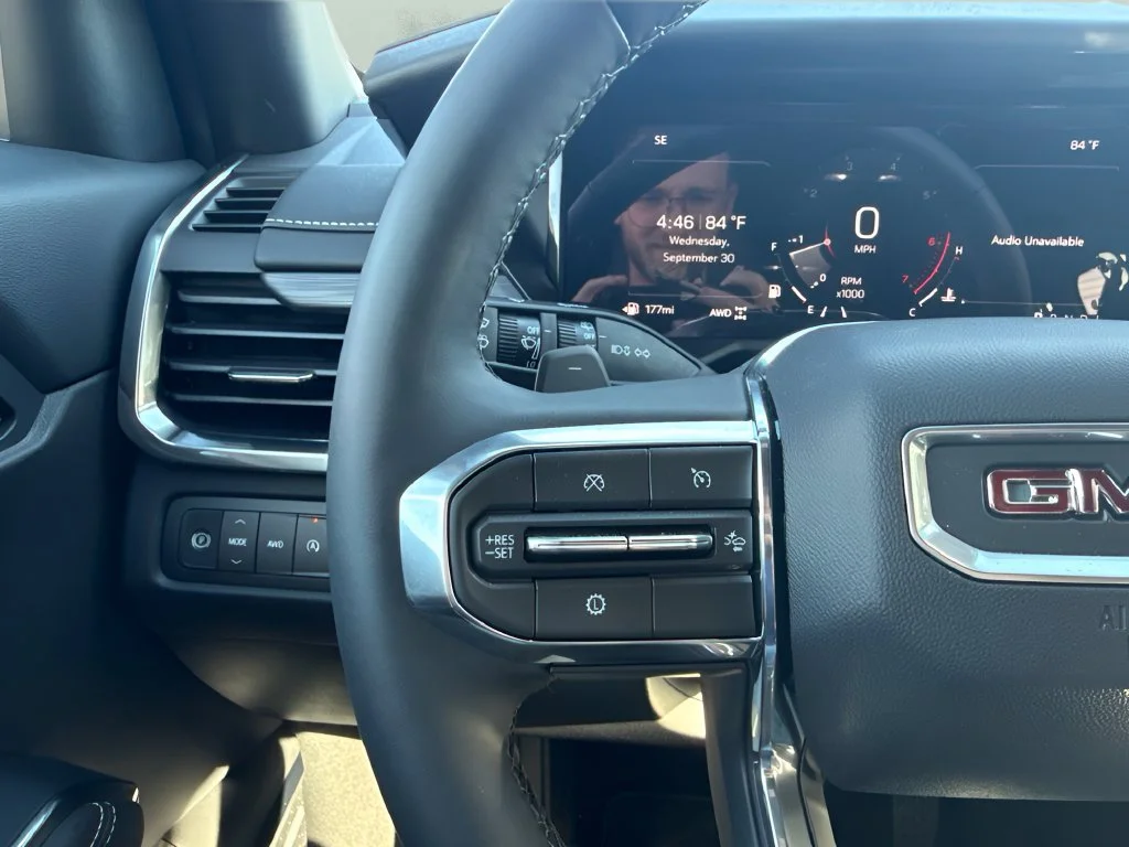 New 2027 Summit White GMC Elevation image 18