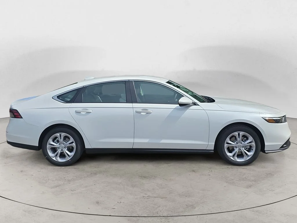 2026 Honda Accord LX - Photo 6