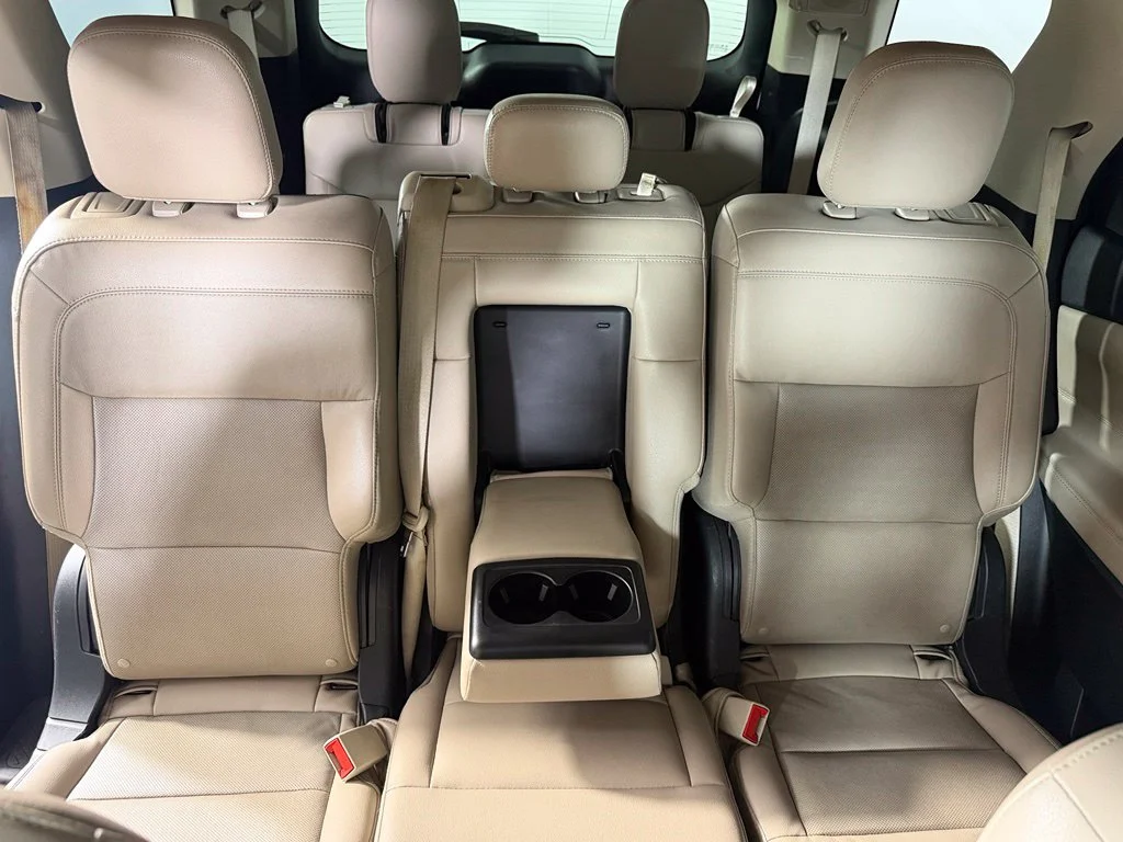 Used 2021 White Ford Limited image 17