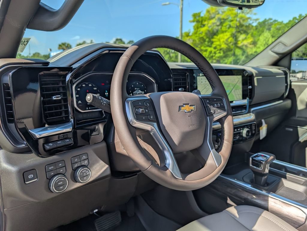 2026 Chevrolet Silverado 1500 LTZ - Photo 32
