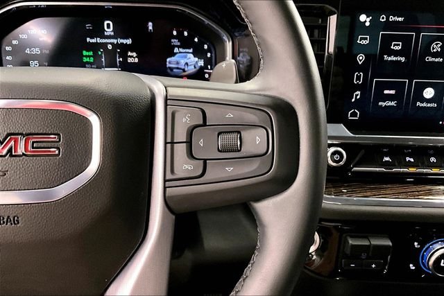 Used 2024 Downpour Metallic GMC Elevation image 28