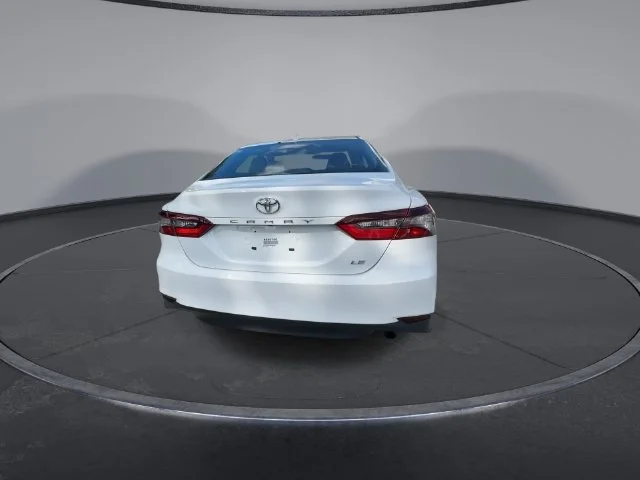 2024 Toyota Camry LE - Photo 7