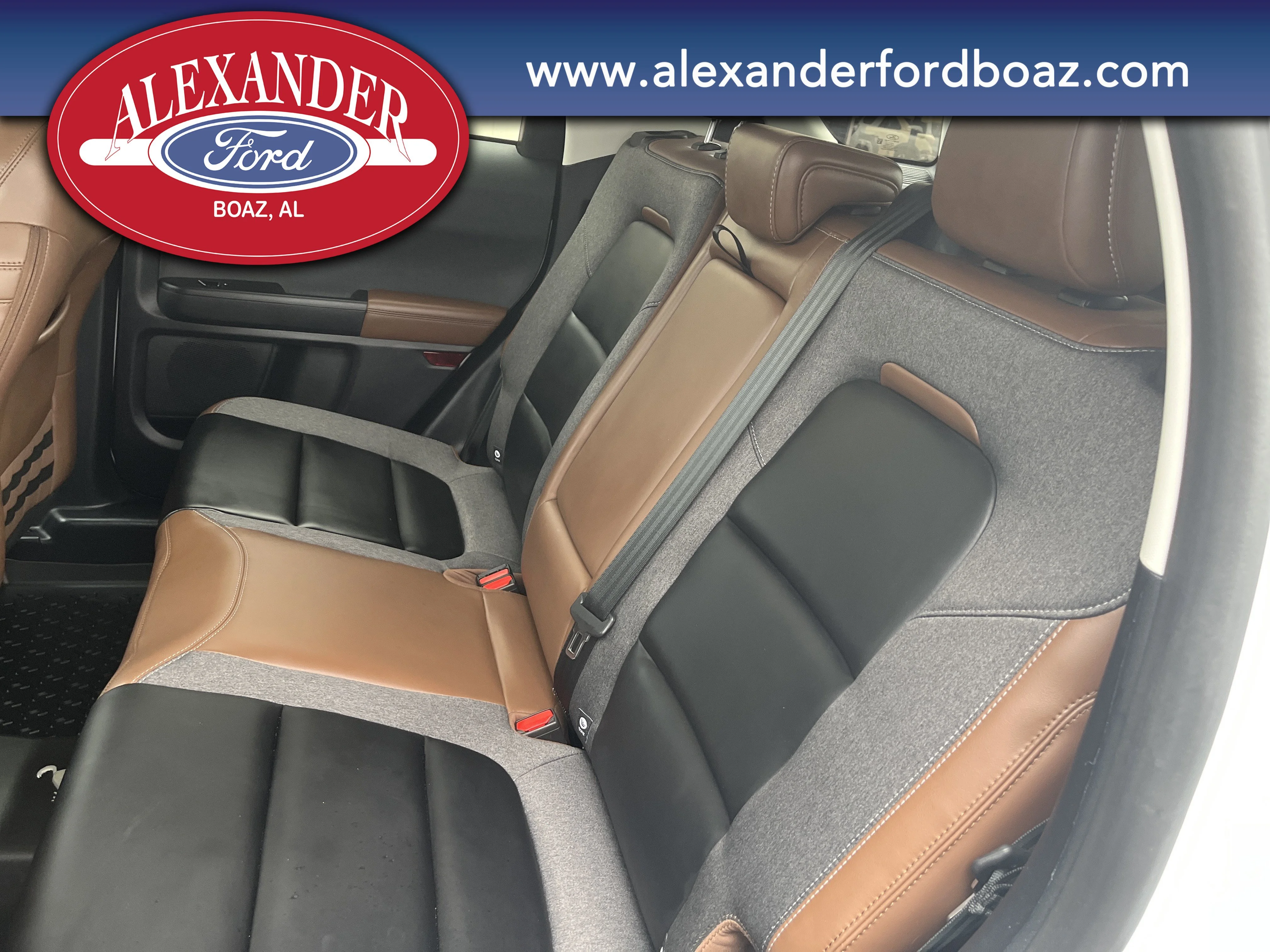 Used 2024 White Ford Outer Banks image 13