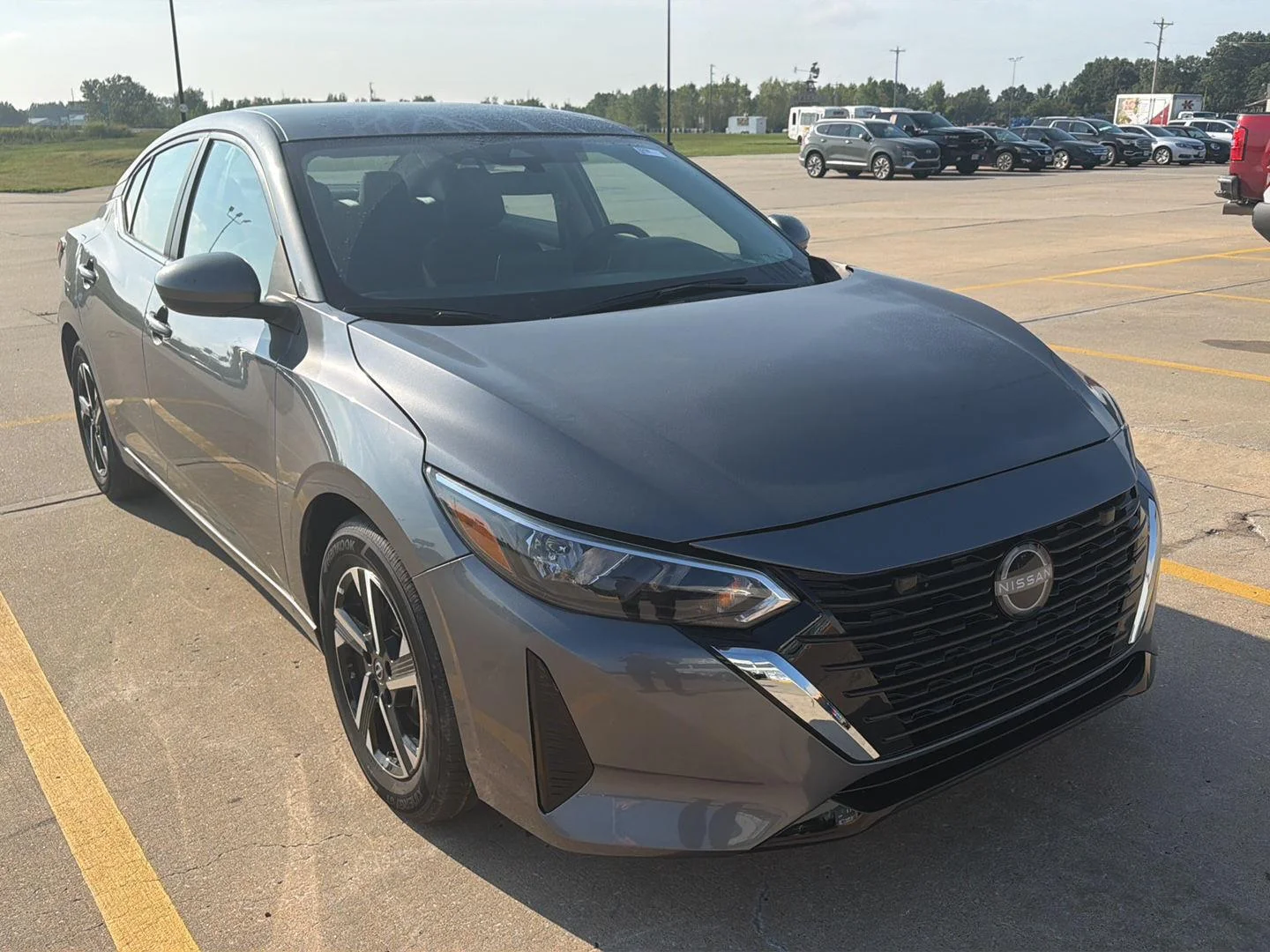 Used 2025 Nissan Sentra SV with VIN 3N1AB8CV4SY381092 for sale in Kansas City