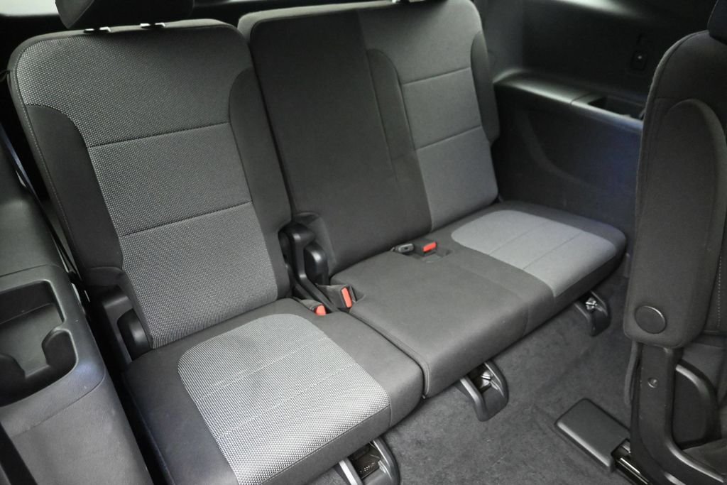 Used 2023 Gray Chevrolet LT image 11