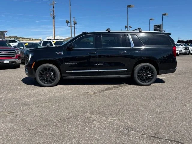 New 2026 Onyx Black GMC Elevation image 2
