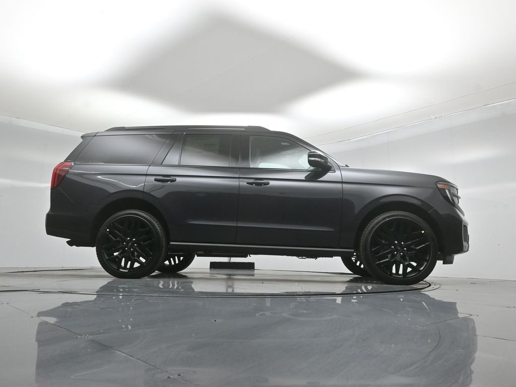 New 2026 Dark Matter Gray Metallic Ford Platinum image 50