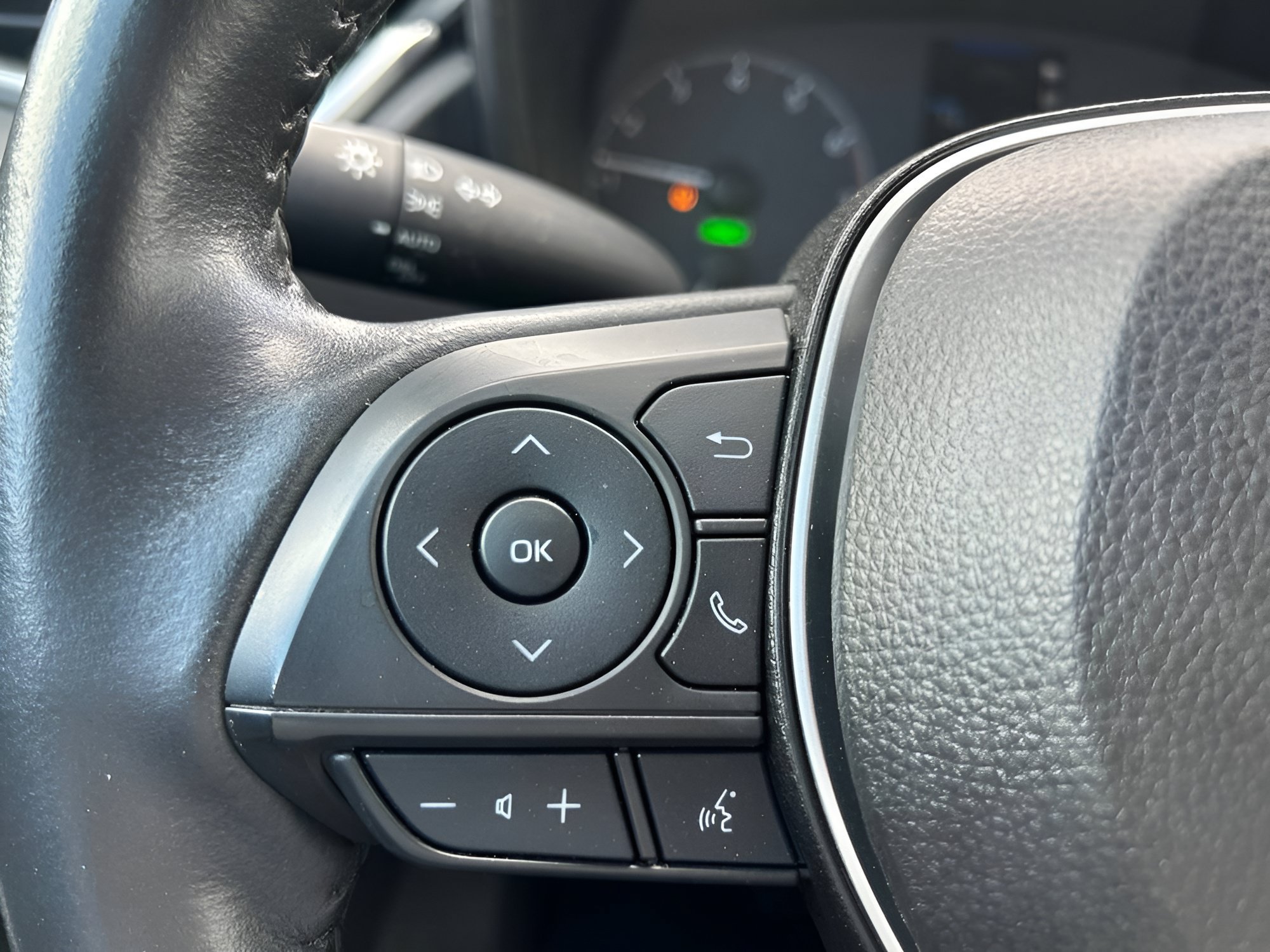 Certified Used 2023 Silver Toyota Hybrid SE image 25