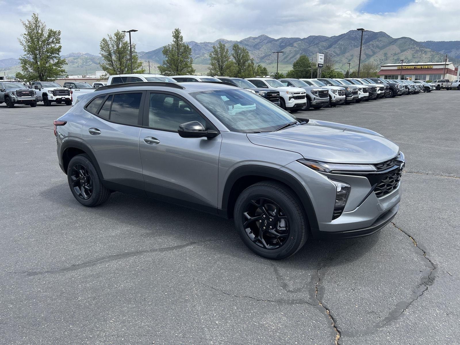 2026 Chevrolet Trax LT - Photo 6