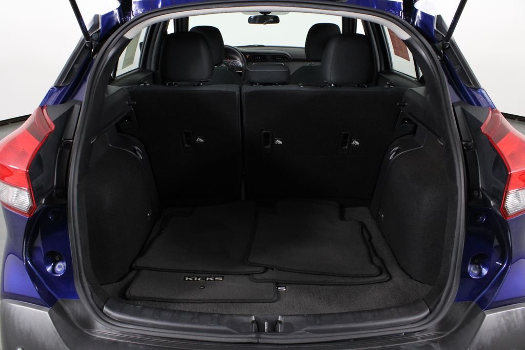 2020 Nissan Kicks SV - Photo 17