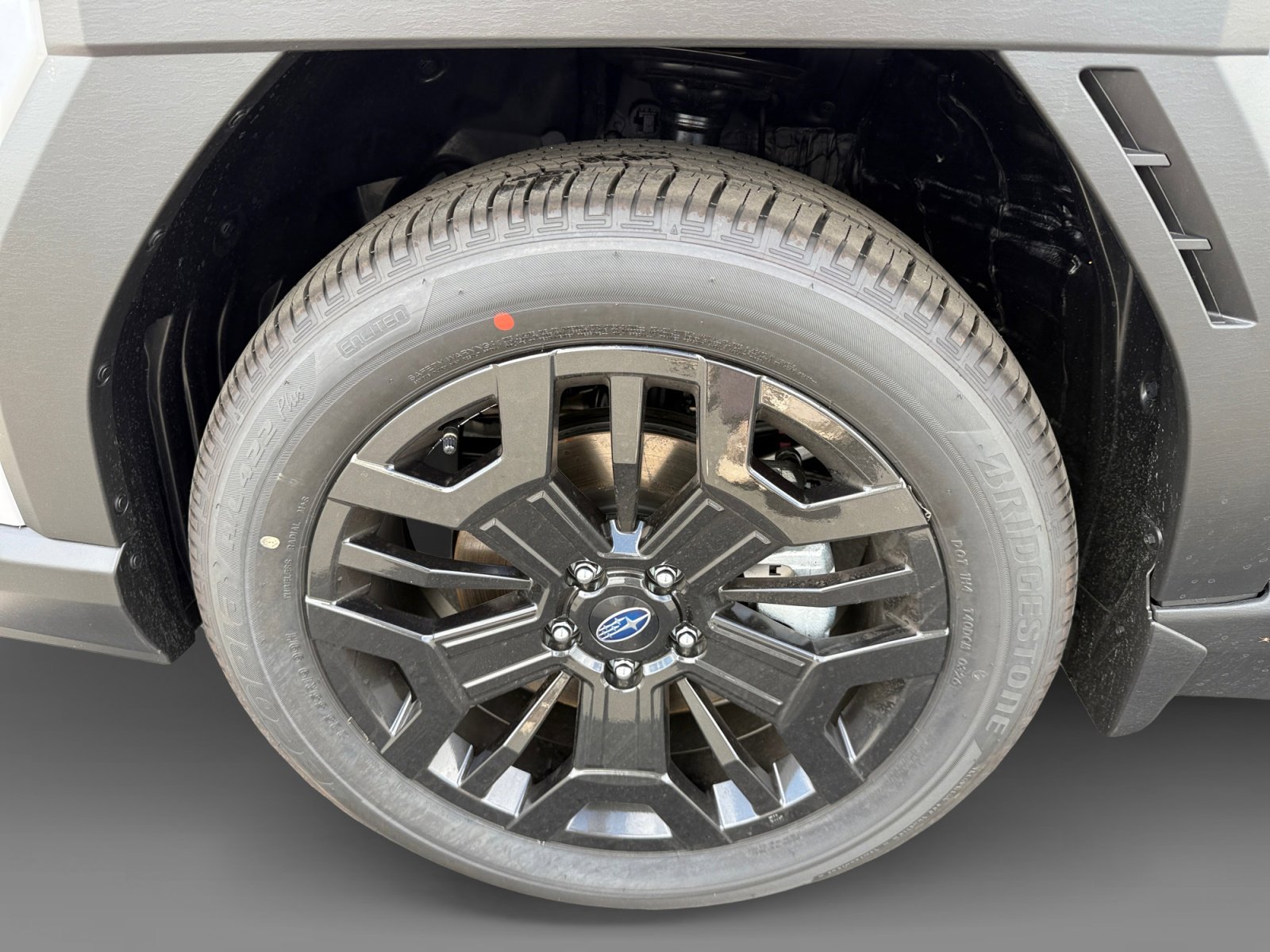 New 2026 ICE SILVER METALLIC Subaru Limited XT image 9