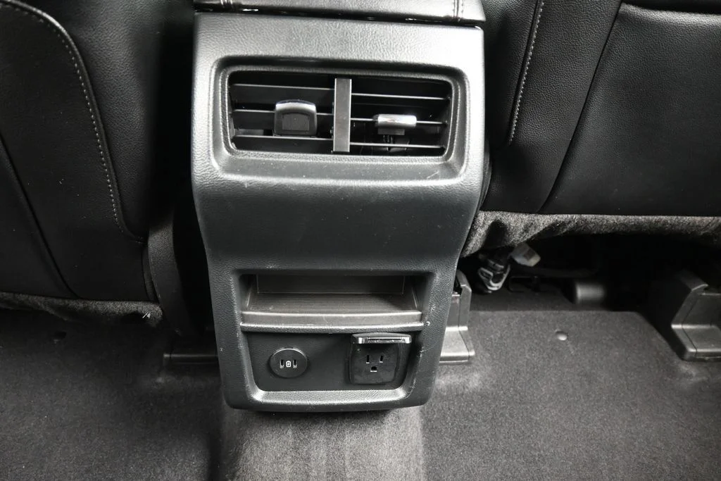 Used 2024 Black Metallic Ford Titanium image 38