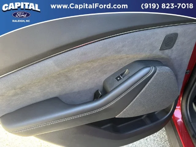 Used 2023 Red Ford GT image 17