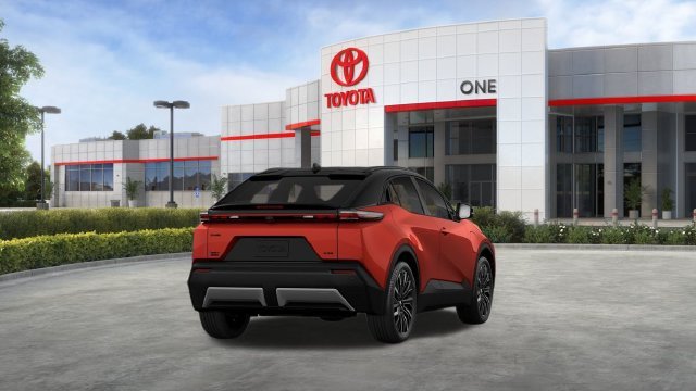 New 2026 Tandoori with Midnight Black Metallic roof <sup>1</sup> Toyota  XSE image 12