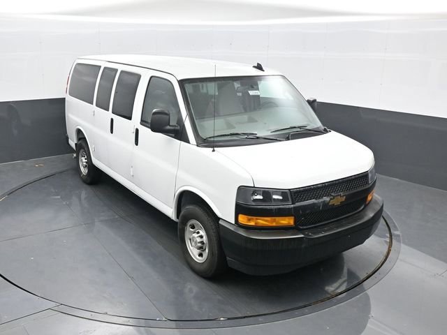 2025 Chevrolet Express Passenger