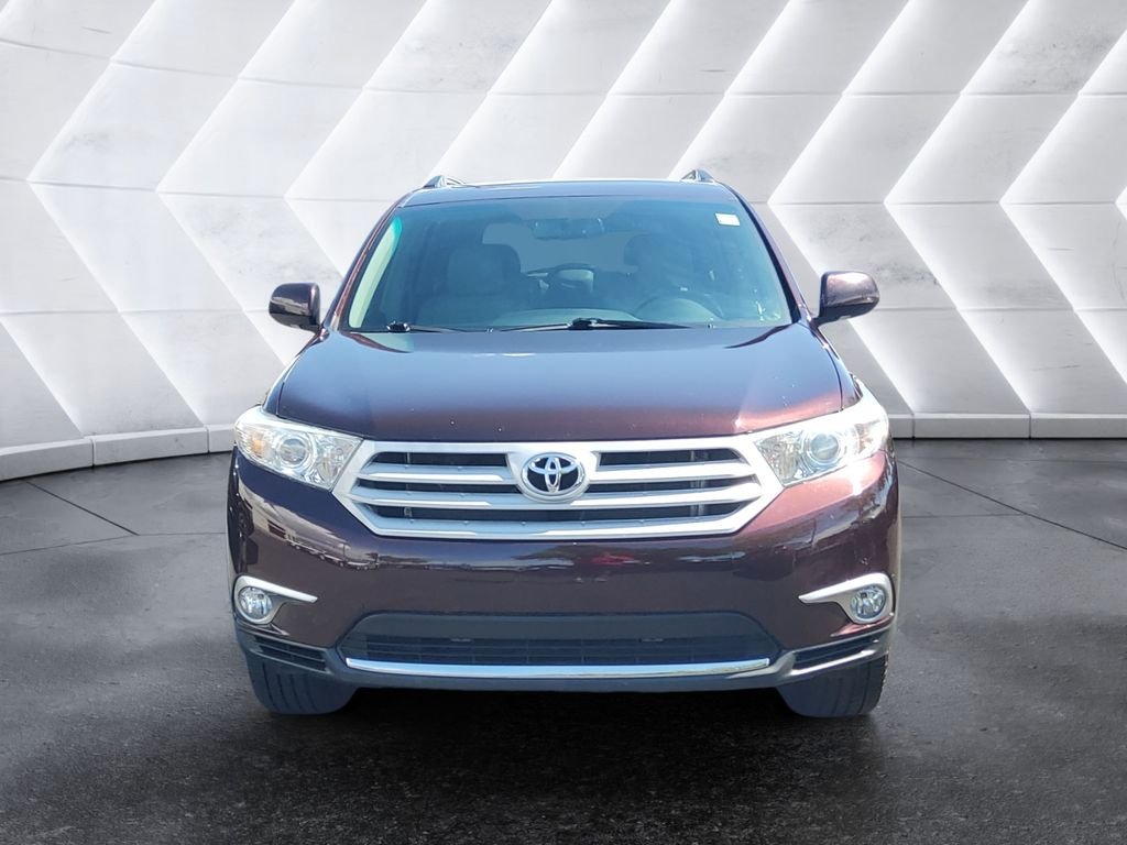 Used 2012 Red Toyota Limited image 2