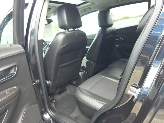 Used 2016 Black Chevrolet LT image 28
