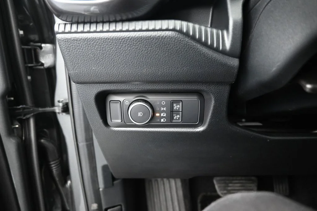 New 2026 Gray Ford Lariat image 12