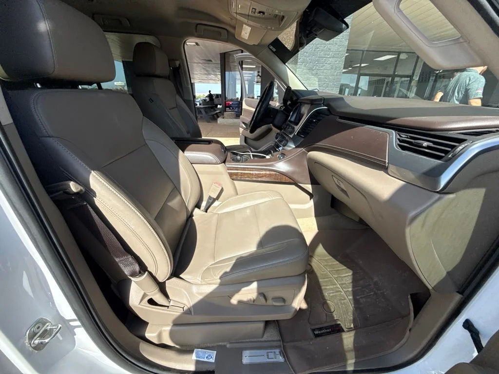Used 2018 White Chevrolet LT image 19