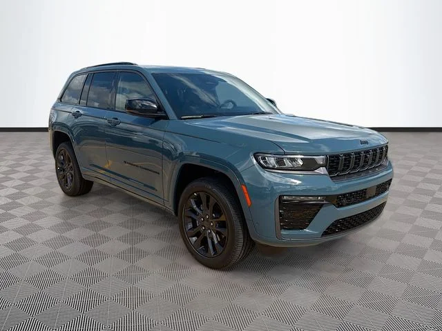 2026 Jeep Grand Cherokee Limited Reserve