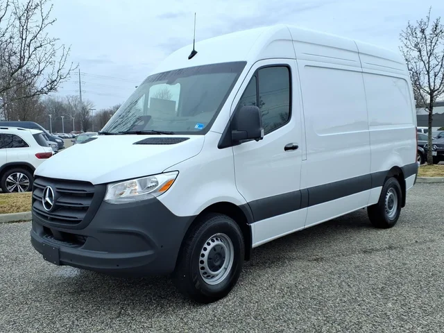 2026 Mercedes-Benz Sprinter Crew Van 2500 Standard Roof I4 Diesel HO 144