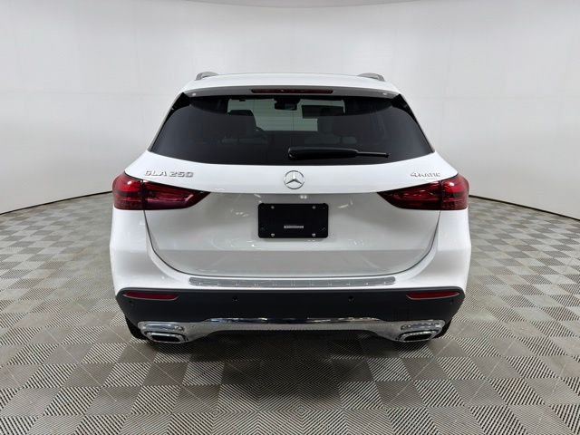 New 2026 Polar White Mercedes-Benz GLA 250 image 6