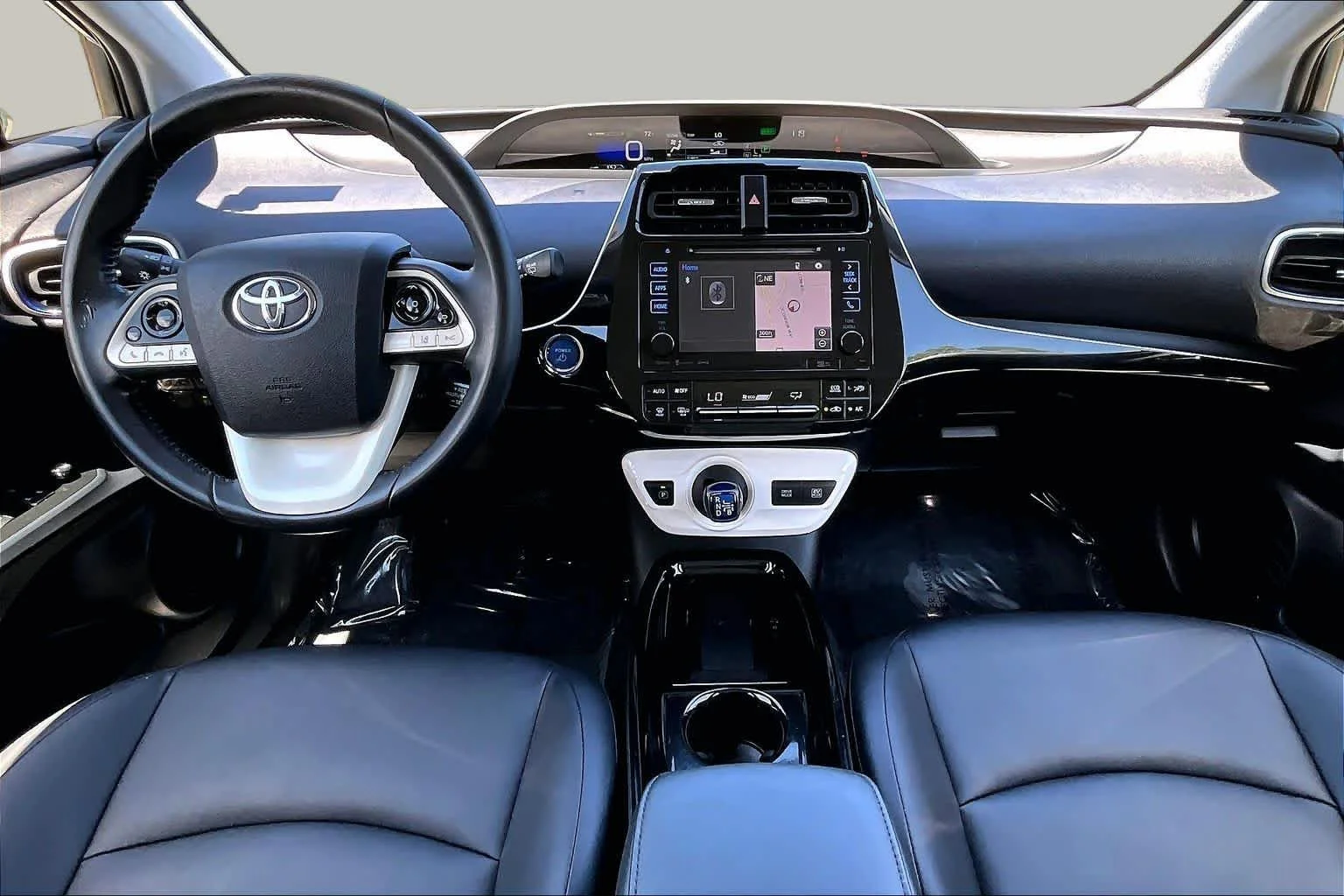 Used 2017 Sea Glass Pearl Toyota Three Touring image 16