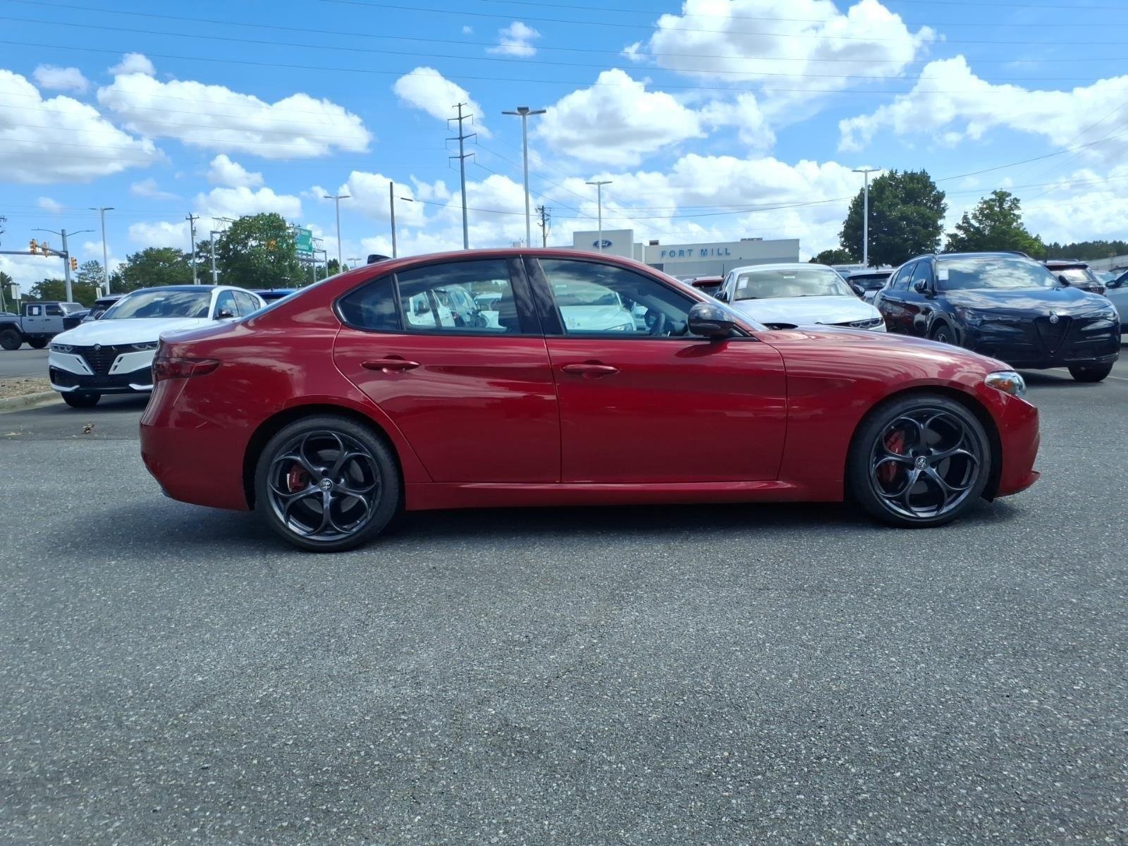 Used 2019 ROSSO COMPETIZIONE TRI-COAT Alfa Romeo TI image 11