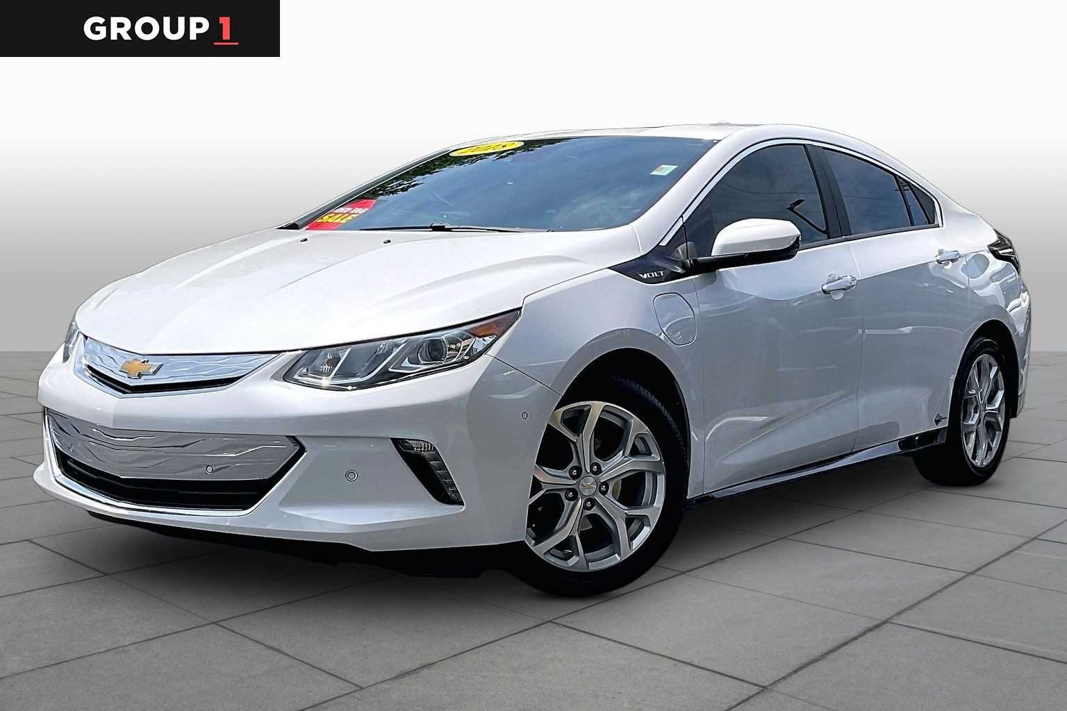 2018 Chevrolet Volt Premier's photo