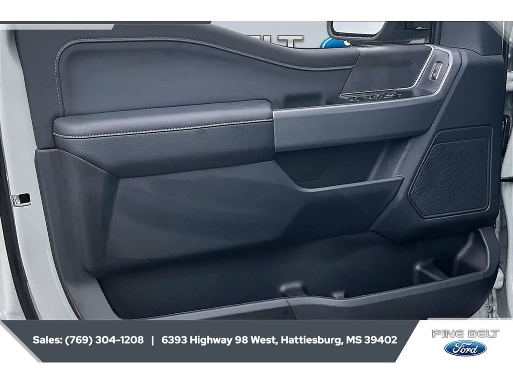 New 2026 Avalanche Ford XLT image 18