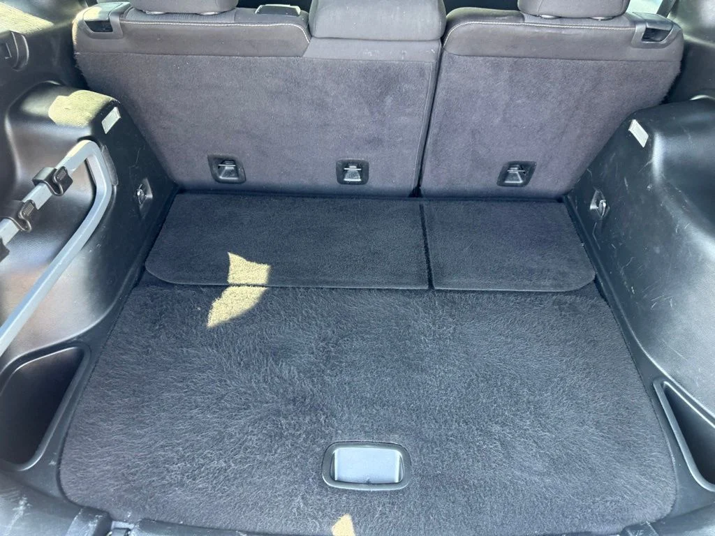 Used 2017 Red Jeep Latitude image 42