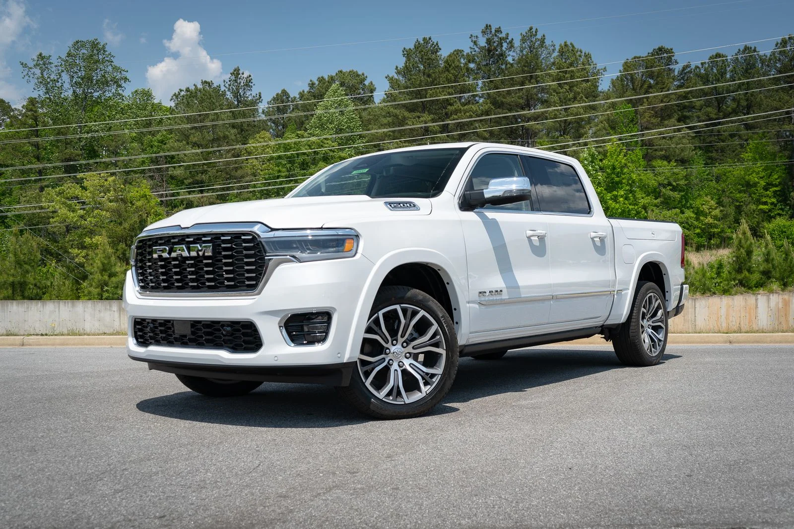 New 2026 Ivory White Tri-Coat Pearl-Coat Exterior Paint RAM Tungsten image 3