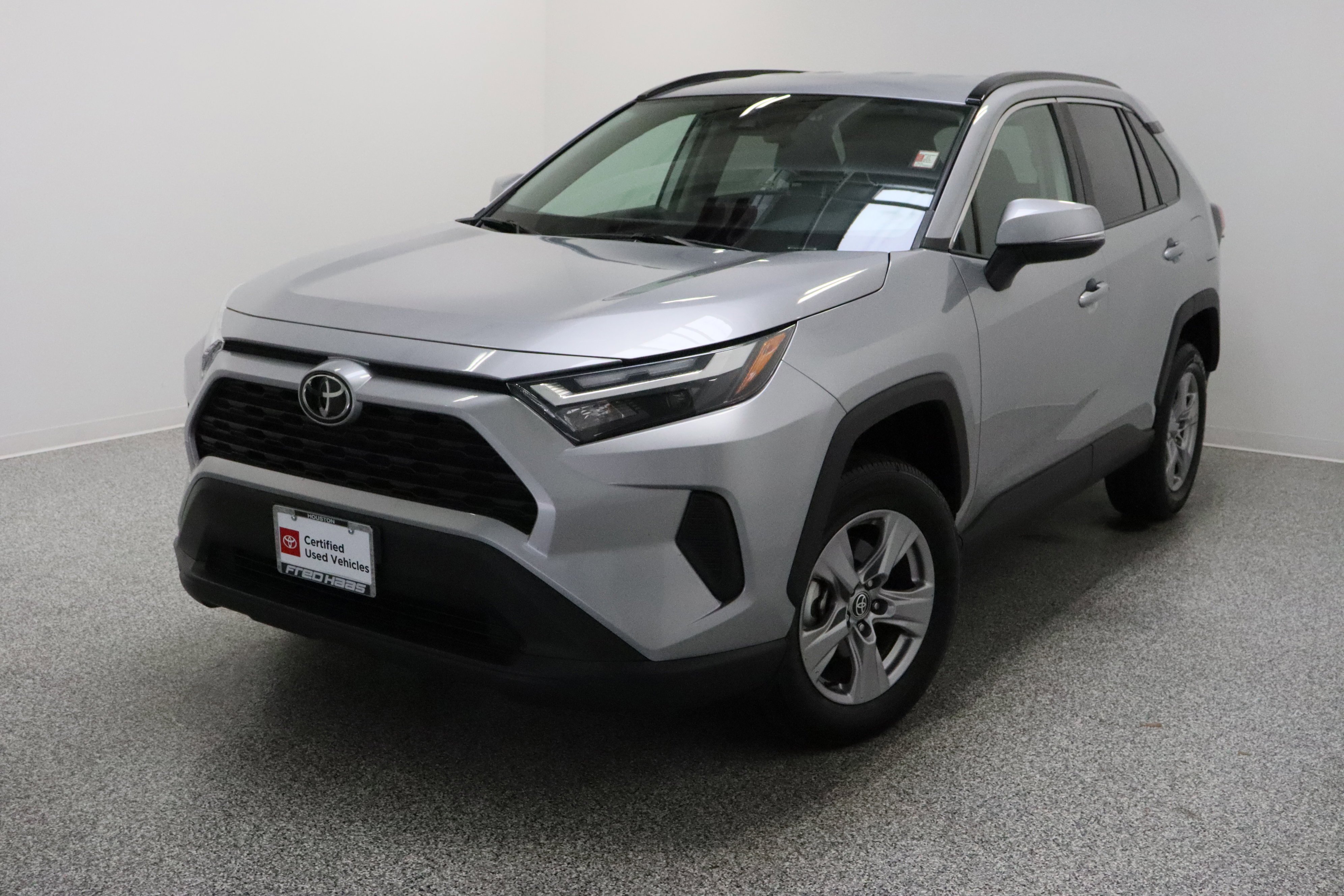 Certified Pre-Owned 2025 Toyota RAV4 FWD XLE 2.5L Sport Utility in
