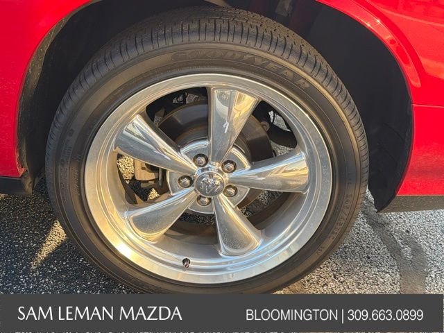 Used 2010 Red Dodge R/T image 13