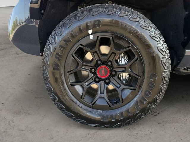 2026 Toyota Tacoma TRD Pro - Photo 8